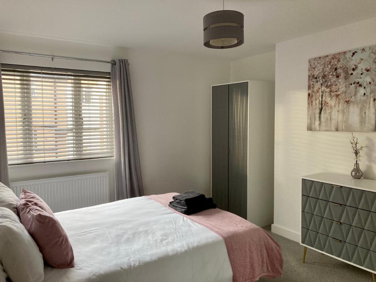 Spacious Newly Built Apartment Rhos On Sea, Colwyn Bay Esterno foto